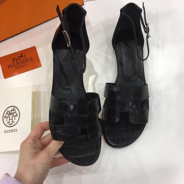 Сандалии Hermès женский кожа черный 66630-2