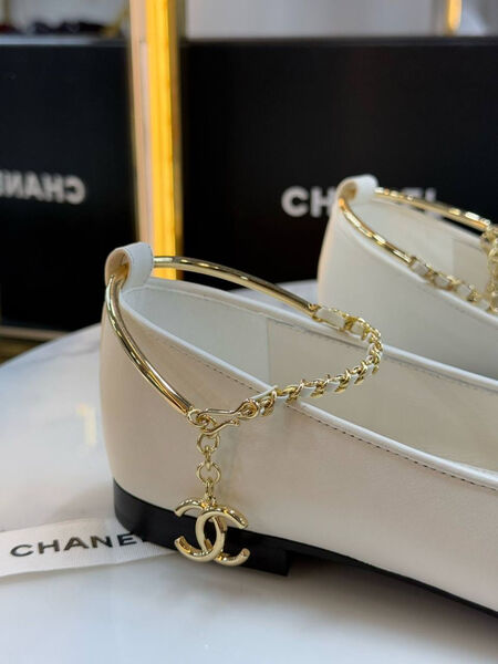 Балетки Chanel женский кожа белый 184545-2