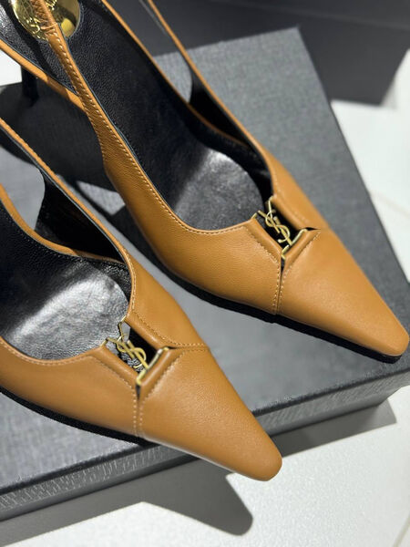 Туфли Saint Laurent женский кожа бежевый 183775-5