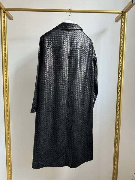 Пальто Bottega Veneta женский кожа черный 159080-3