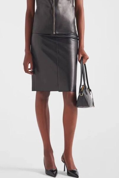 Юбка Prada женский кожа черный 156587