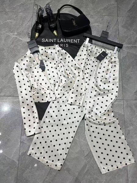 Костюм Saint Laurent женский белый 181904-4