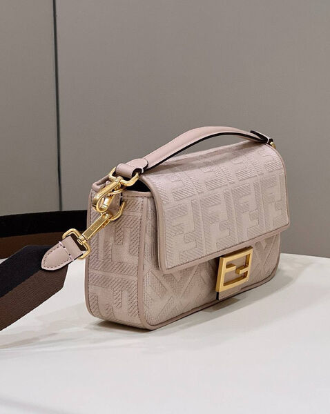 Сумка Fendi Baguette женский текстиль розовый 142096-3