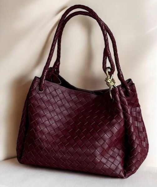 Сумка Bottega Veneta женский кожа бордовый 156361