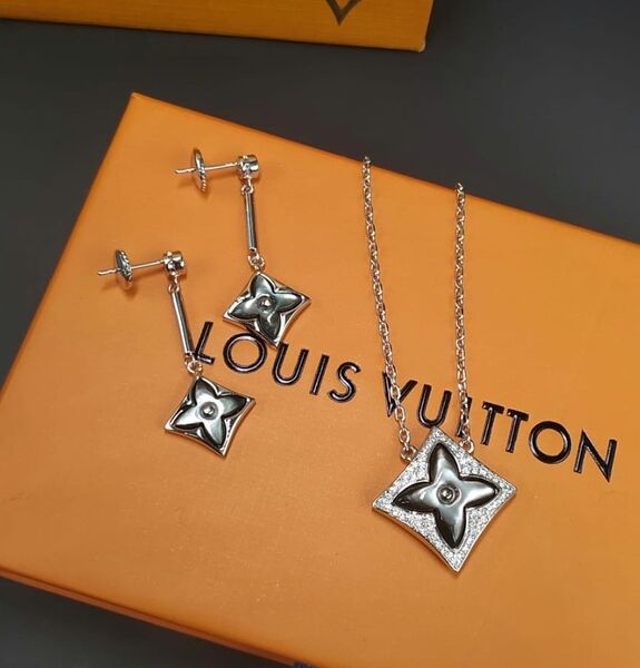 Комплект Louis Vuitton 26742