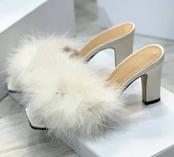 Шлепки Maison Margiela женский кожа белый 137741