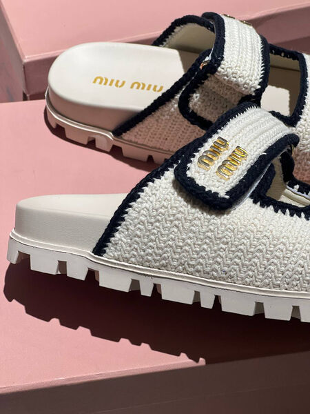 Сандалии Miu Miu женский текстиль белый 152949-3