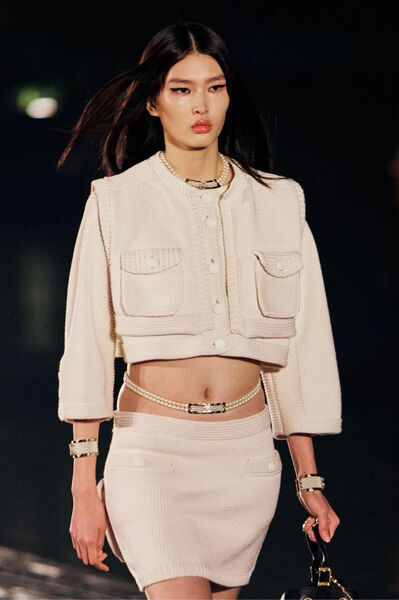 Жилет Chanel женский вязаная ткань белый 198290-2