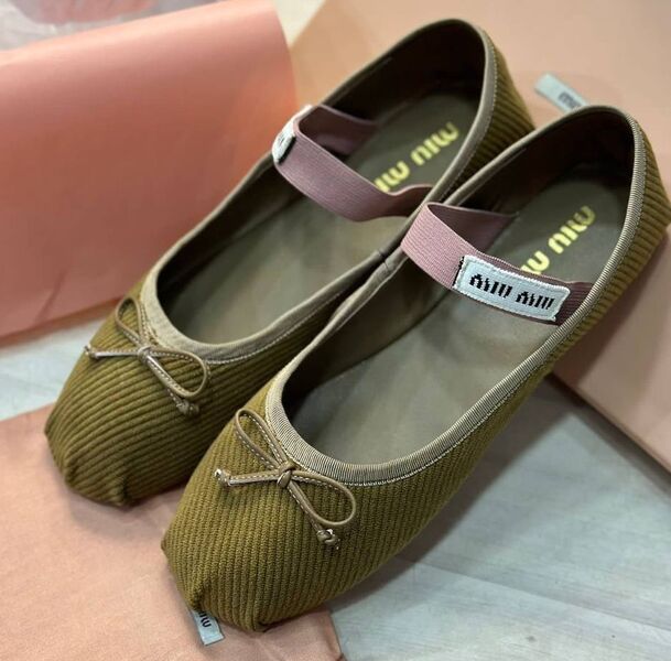 Балетки Miu Miu женский вельвет салатовый 137224