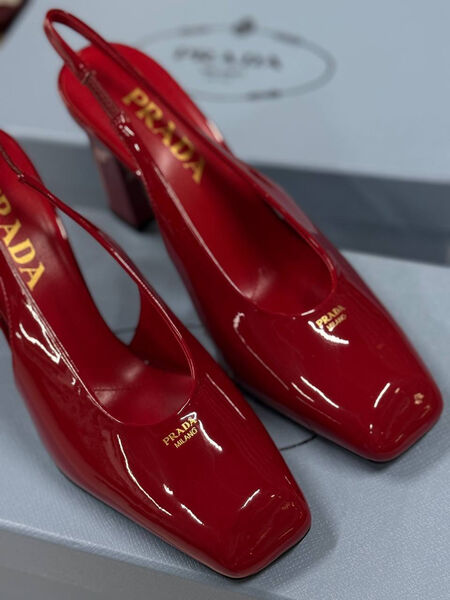 Туфли Prada женский кожа бордовый 182896-4