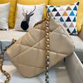 Сумка Chanel (26 см) женский кожа бежевый 73545-3