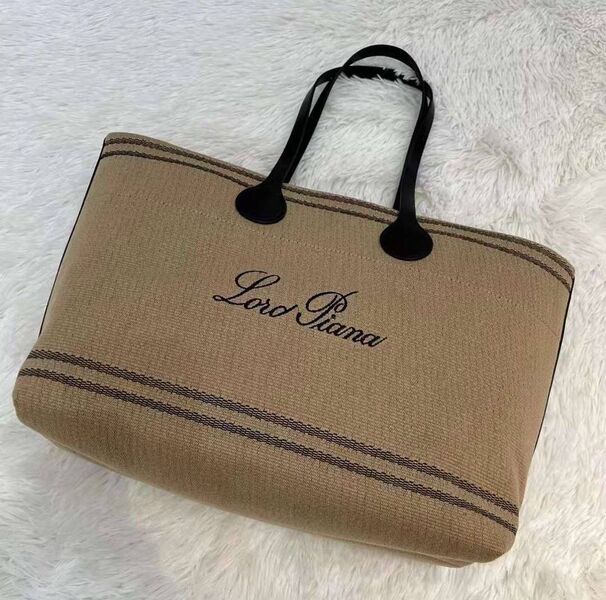 Сумка Loro Piana женский текстиль бежевый 188406