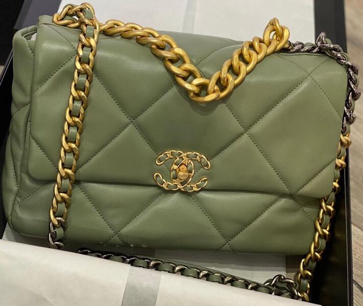 Сумка Chanel 19 женский кожа болотный 73317