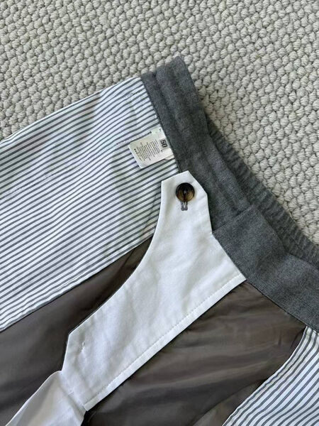 Мужские брюки Brunello Cucinelli мужской графитовый 174334-10