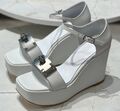 Босоножки Hermès женский кожа chèvre белый 139638