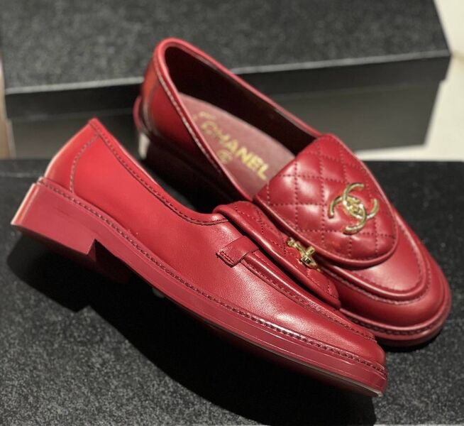 Лоферы Chanel женский кожа бордовый 161844