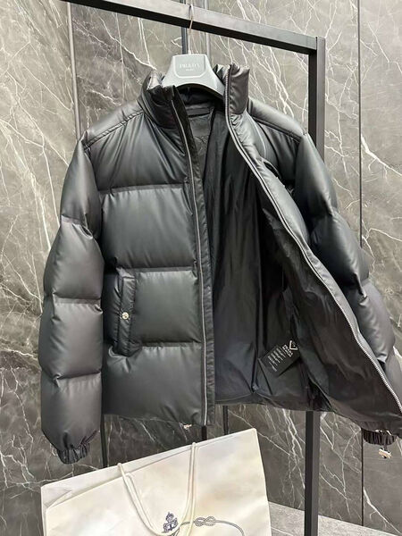 Мужской пуховик Prada мужской черный 167398-5