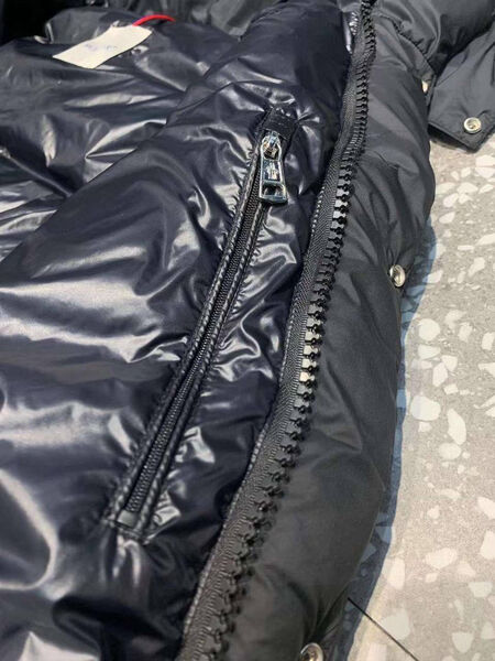 Мужской пуховик Moncler мужской черный 167515-10