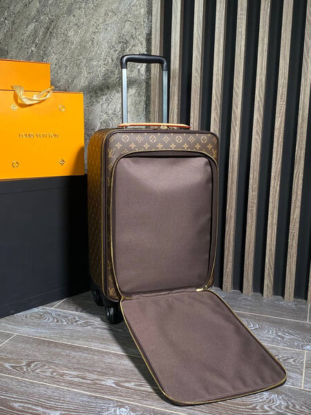 Чемодан Louis Vuitton женский кожа 116422-4