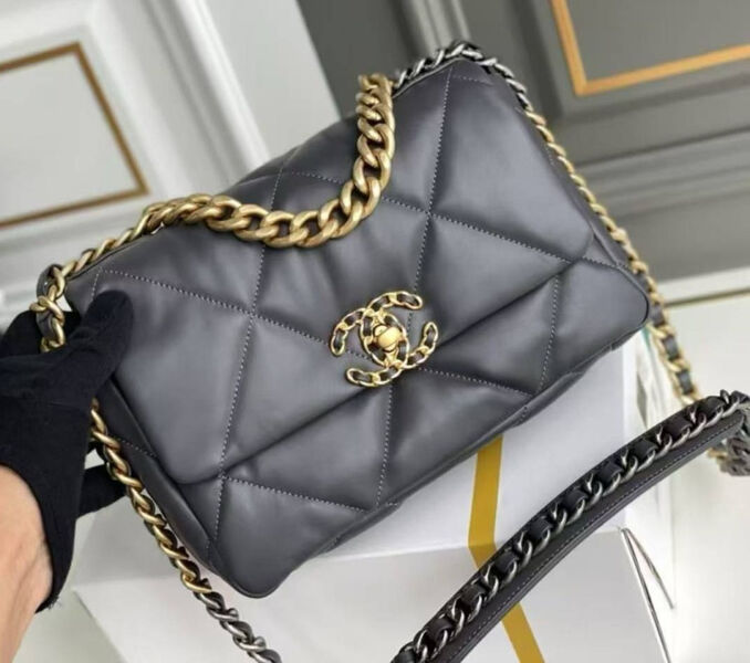 Сумка Chanel женский кожа черный 182018