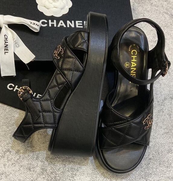 Босоножки Chanel женский кожа черный 114092