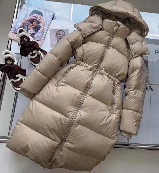 Пуховик Burberry женский бежевый 62464