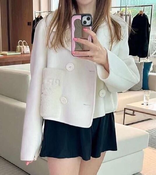 Пальто Prada женский молочный 123817