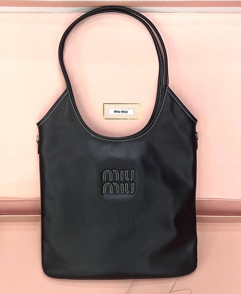 Сумка Miu Miu женский кожа черный 147188