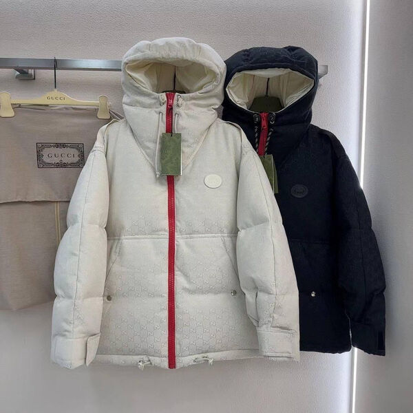 Пуховик Gucci женский бежевый 124550-4