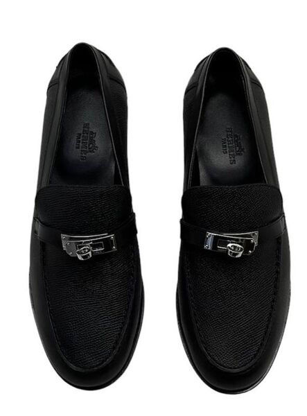 Лоферы Hermès женский кожа черный 104413-3