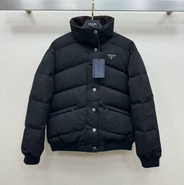 Пуховик Prada женский синий 199860