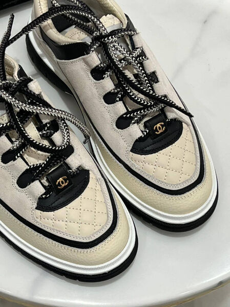 Кроссовки Chanel женский кожа бежевый 180664-2