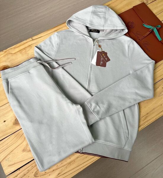 Мужской костюм Loro Piana мужской графитовый 145540