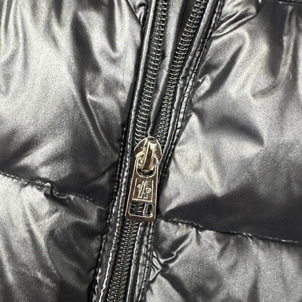 Детская куртка Moncler черный 165602-4