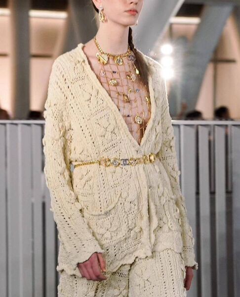 Кардиган Chanel женский вязаная ткань бежевый 172399