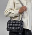 Сумка Bottega Neneta Cassette женский кожа chèvre черный,серебристый 72351