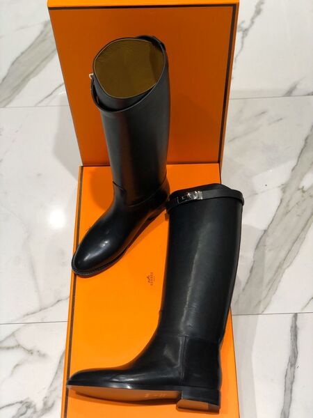 Сапоги Hermès женский кожа черный 67412-7