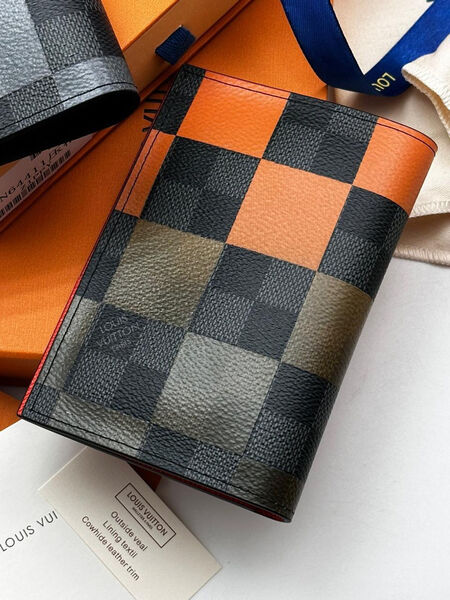 Мужская обложка на паспорт Louis Vuitton мужской канва черный 115313-2
