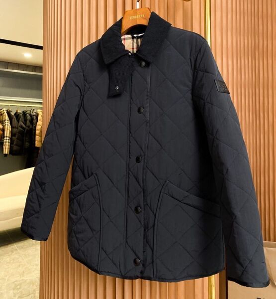Куртка Burberry женский черный 106852