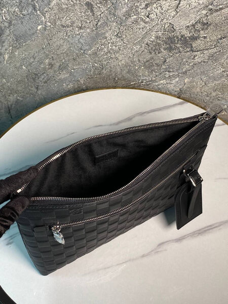 Мужской клатч Louis Vuitton мужской кожа черный 173927-6