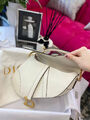 Сумка Dior Saddle женский кожа белый 74381-4