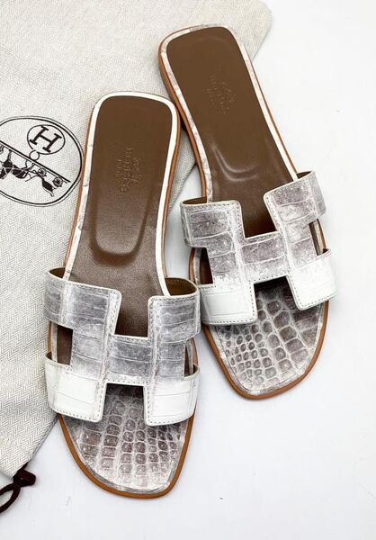 Шлепки Hermès женский кожа графитовый 89251