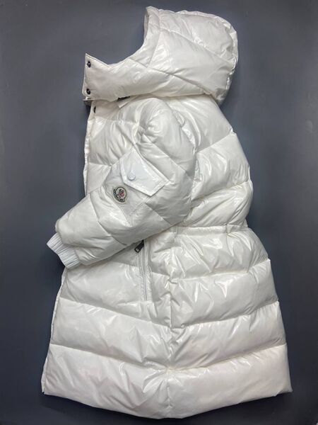 Детский пуховик Moncler белый 177708-2