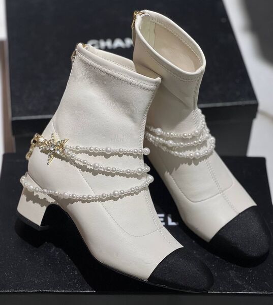 Ботильоны Chanel женский кожа белый 161850
