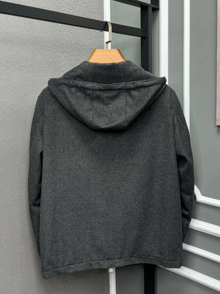 Мужской костюм Kiton мужской графитовый 168102-3