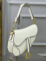 Сумка Dior Saddle женский кожа белый 74381-10