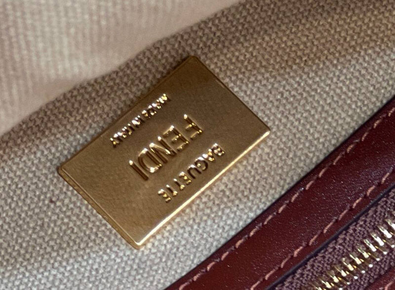 Сумка Fendi Baguette женский текстиль бежевый 142097-10