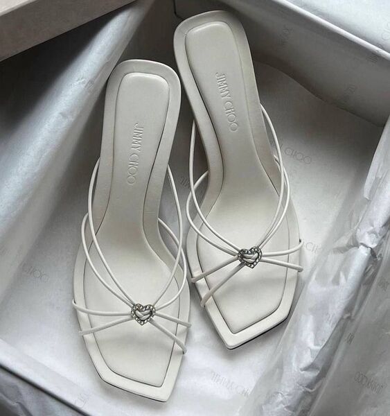 Шлепки Jimmy Choo женский кожа белый 120840