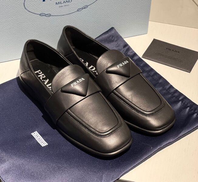 Лоферы Prada 40885