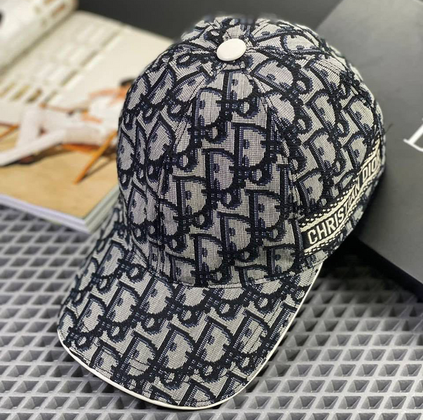 Кепка Christian Dior женский графитовый 94049